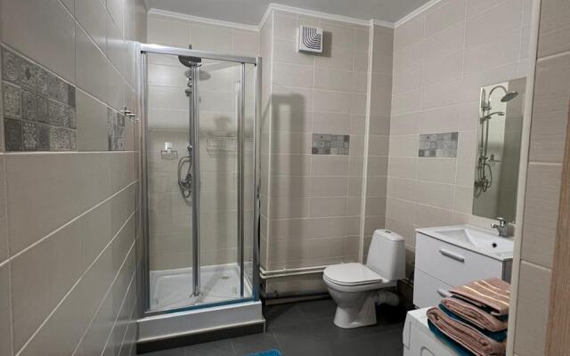 Апартаменты на проспекте Альберта Камалеева 34