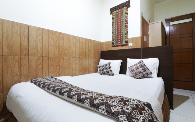 58 Guesthouse Tangerang by ZUZU