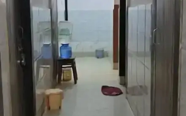 DhamStay Hotel Samrat Palace Near Beach