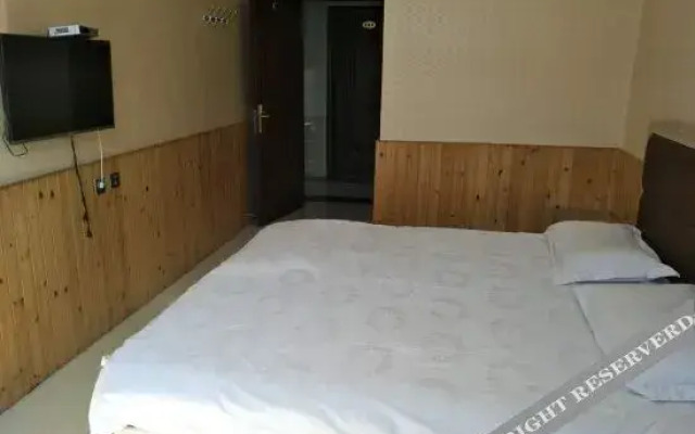 Yuzhong Senshu Business Hotel