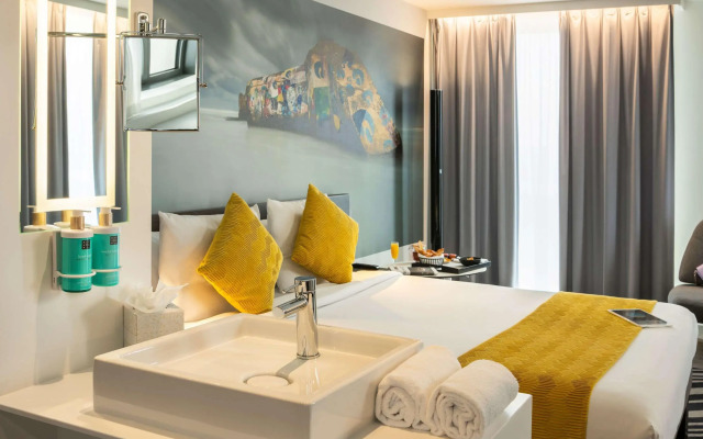 Novotel Paris Coeur d'Orly Airport