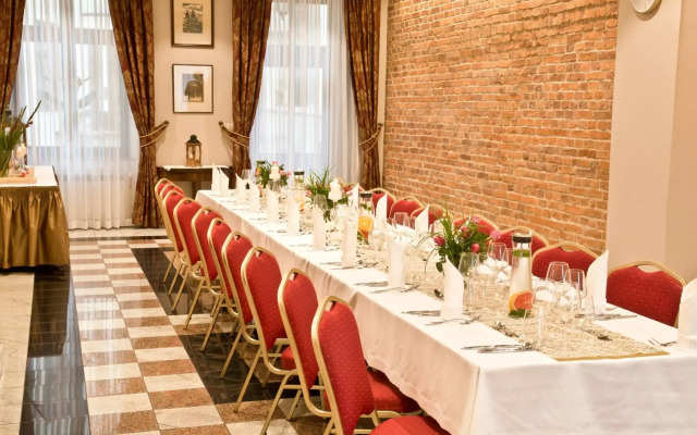 Polonia Hotel