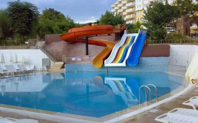 Larina Resort & Spa Hotel