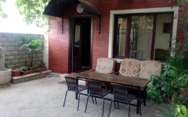 Guest House Near Opera