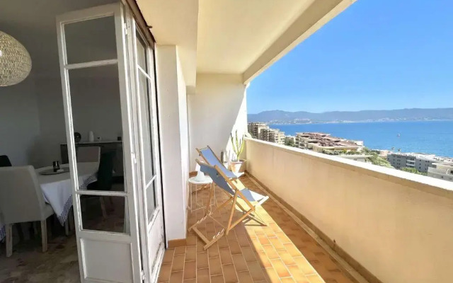 Appartement Ajaccio, 3 pièces, 4 personnes - FR-1-61-592