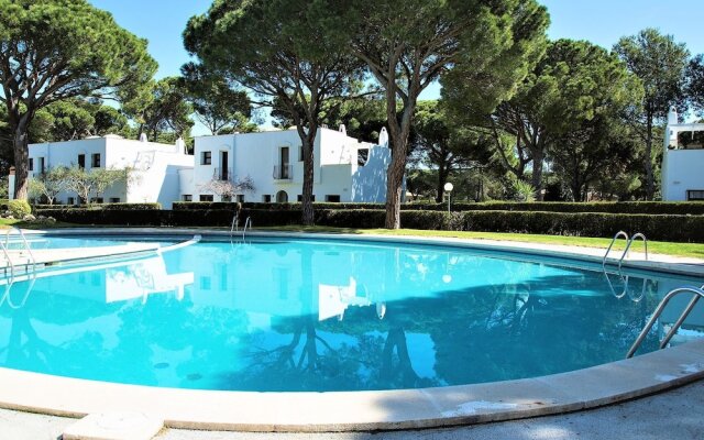 Cozy Holiday Home in Playa de Pals With Swimming Pool