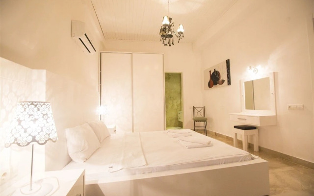 Villa Islamlar House by Akdenizvillam