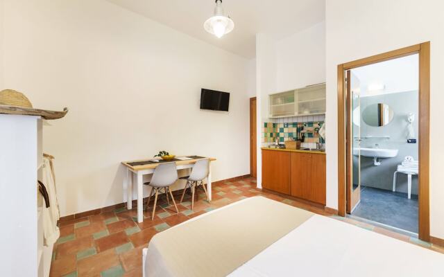 Le Grand Bleu - Gioia Apartments
