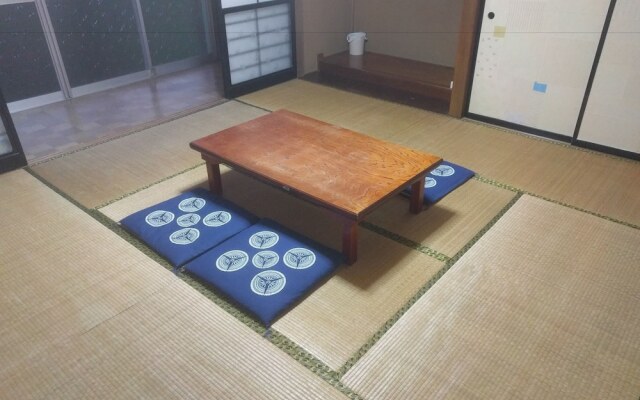 Tomo's hut in Japanese old style
