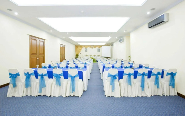 Grand Legi Mataram