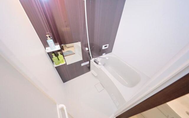 Premier in Land Mark Ebisu Osaka 302 (171-17)