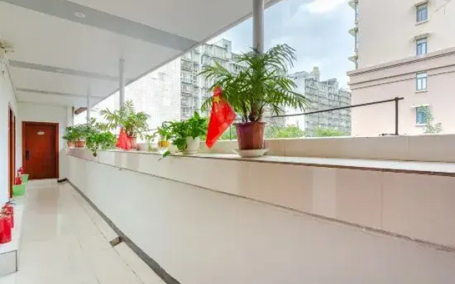 Jiangyou Xinruijia Hotel