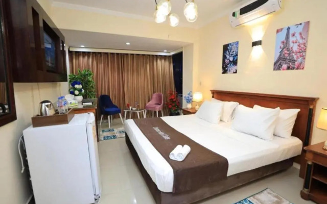 Dreamers Hotel