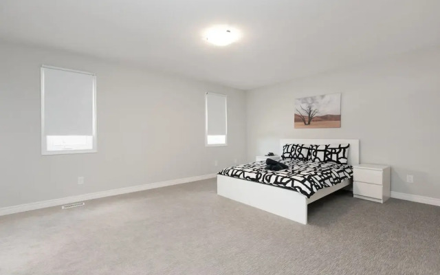 Luxury Entire house mins Niagara falls & Brock uni