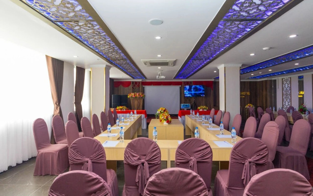 Pearl Beach Hotel Quy Nhon