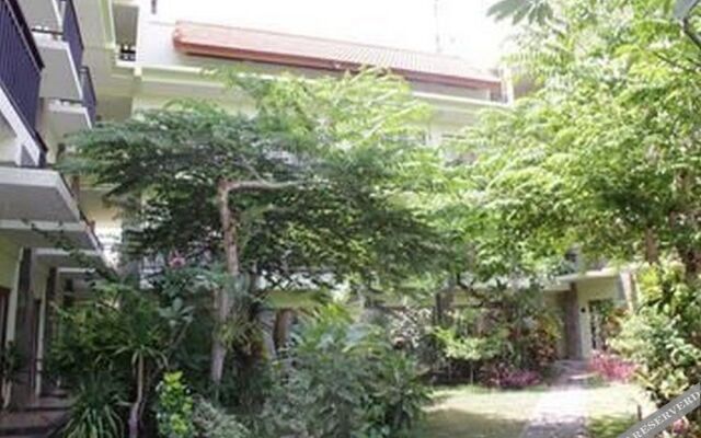 OYO 90311 Hotel Damai