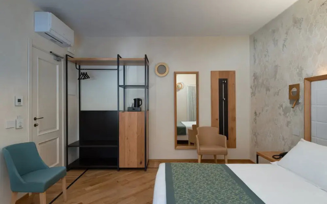 Ca' Uberti Home Boutique , Mantegna Hotels