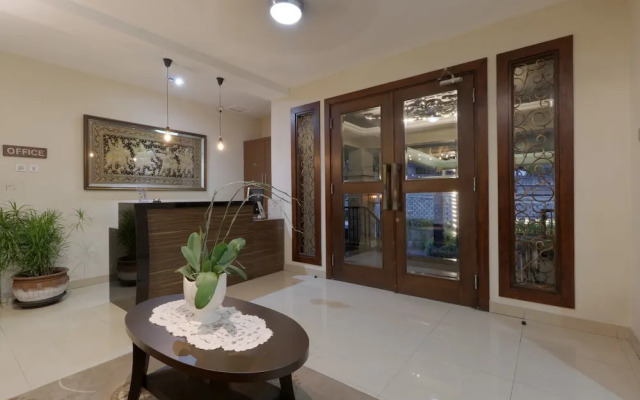 Mutiara Suites