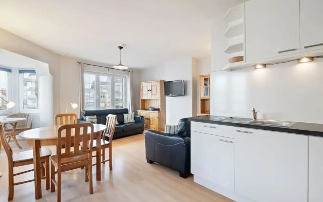 Modern Apartment in Westende/Middelkerke with Beach Nearby