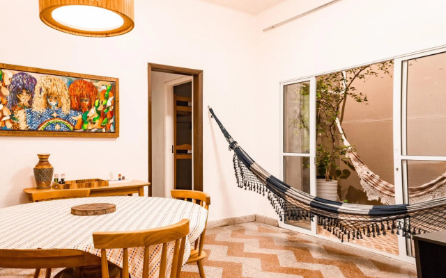 Quarto compartilhado em apartamento no centro