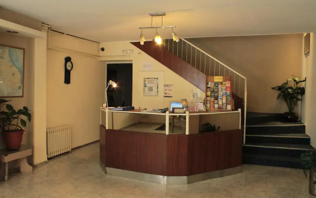 Nuevo City Hotel