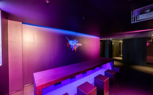 AG405 Hotel