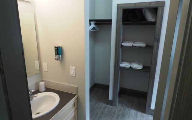 Apex Lodge - 4 Studio Bedroom 1 Bathroom Hotel Room