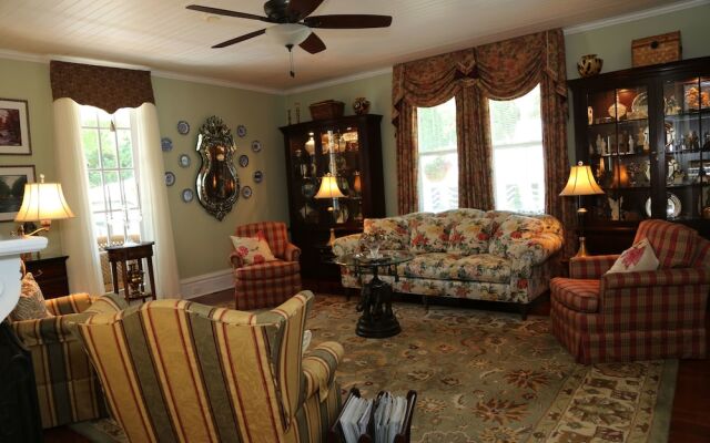 Highgate Estate & Gardens