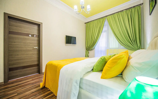 Five Stars Exquisite Kvartira in the Center