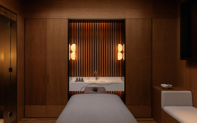 Capella Sydney Hotel – Guest Rooms – Sydney