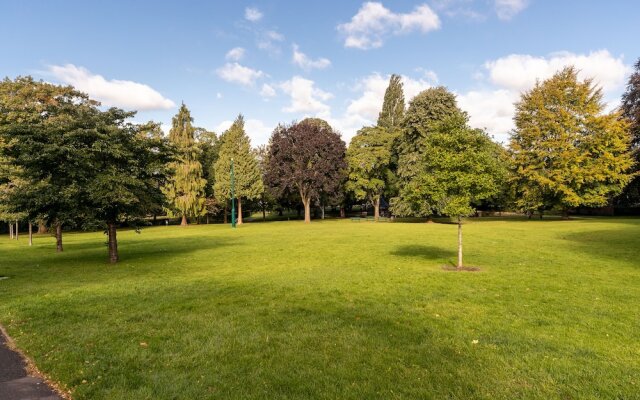Captivating 2-bed Apartment in Banbury