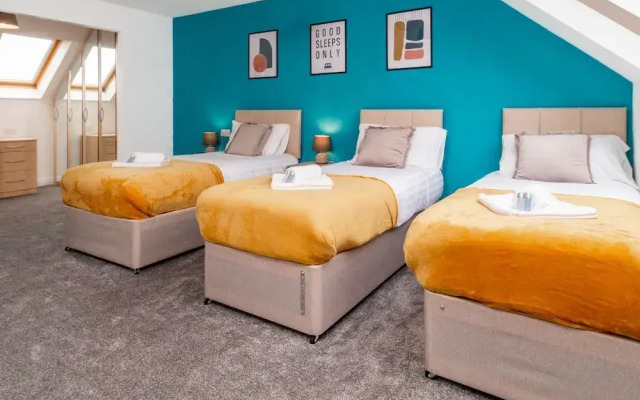 Last Minute Discount 4BR Westlake Accommodation