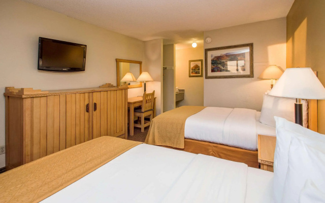 Rodeway Inn Near AZ State University