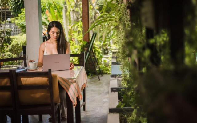 Phuket Monaburi Boutique Hotel