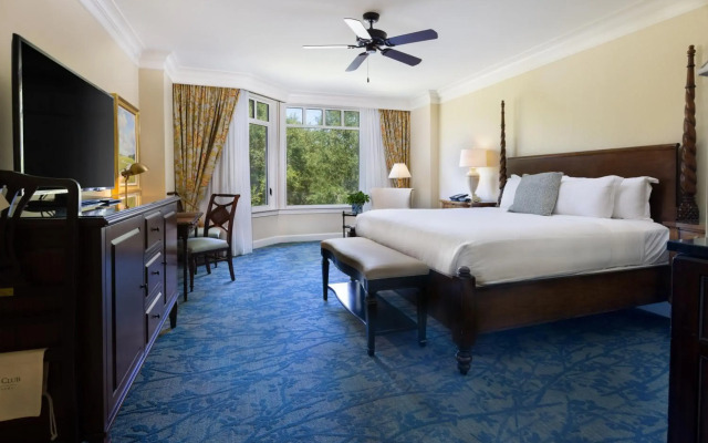 The Inn & Club at Harbour Town