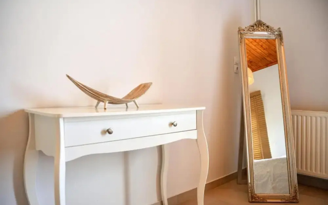 Gaios Hill Studio in Gaios