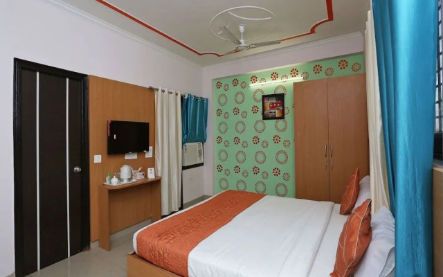 OYO 14098 R R Homes
