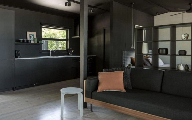 Black Shack on Hyams 4pm Check Out Sundays