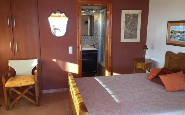 Immaculate 3-bed House in Ermioni