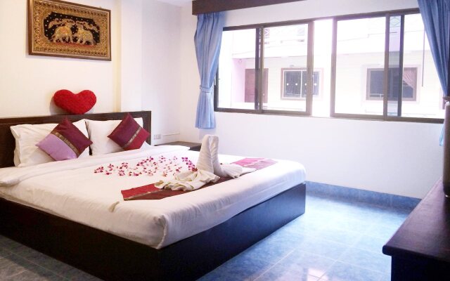 Patong Ours Guesthouse