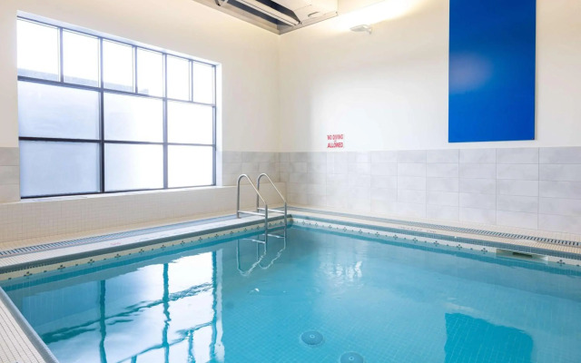 DoubleTree by Hilton Calgary North