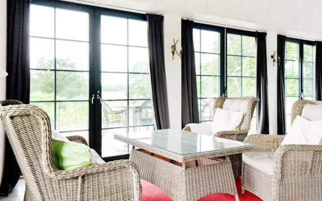 15 Person Holiday Home in Hjortkvarn-by Traum