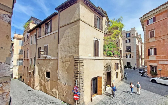 YCH-Luxury home near Piazza Venezia