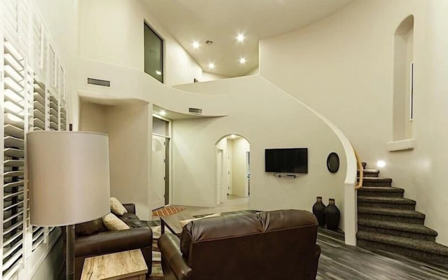 Desert Dreaming By Signature Vacation Rentals