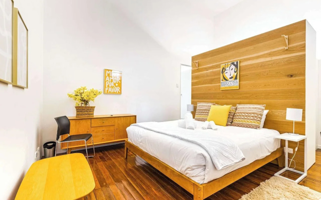 Bedroom On K Road With Private Bathroom