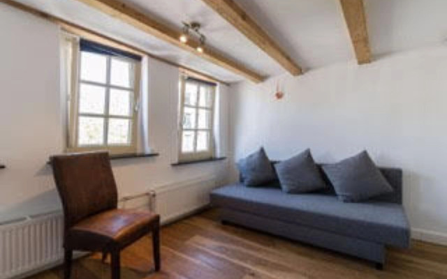 Spui B and B 1 studio
