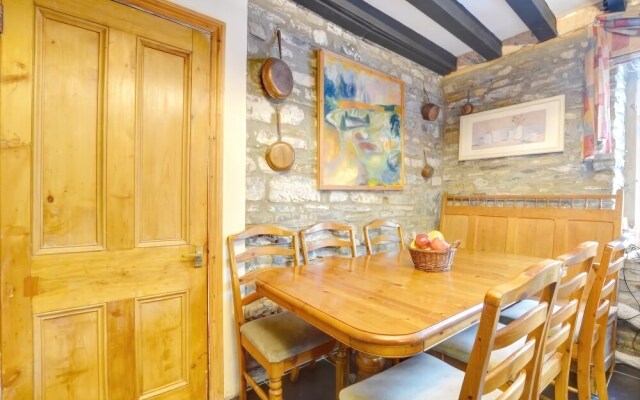 Pentre Farmhouse