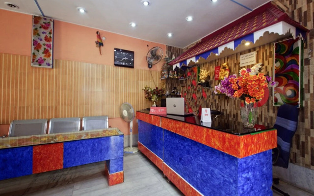 OYO 8972 Raj Guest House