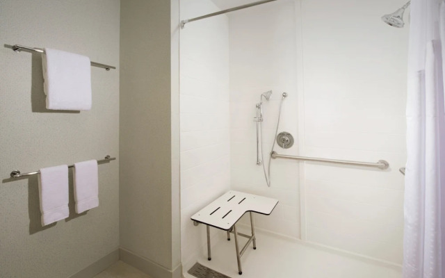 Holiday Inn Express & Suites New Braunfels