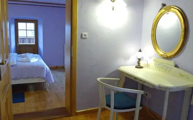 Osada Jeździecka Bata